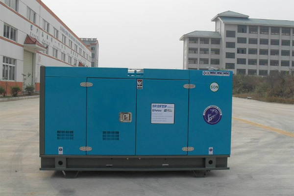 隆阳发电机租赁如何正确安装空气滤清器？