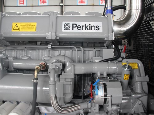 隆阳频率波动时，发电机组有哪些保护措施？